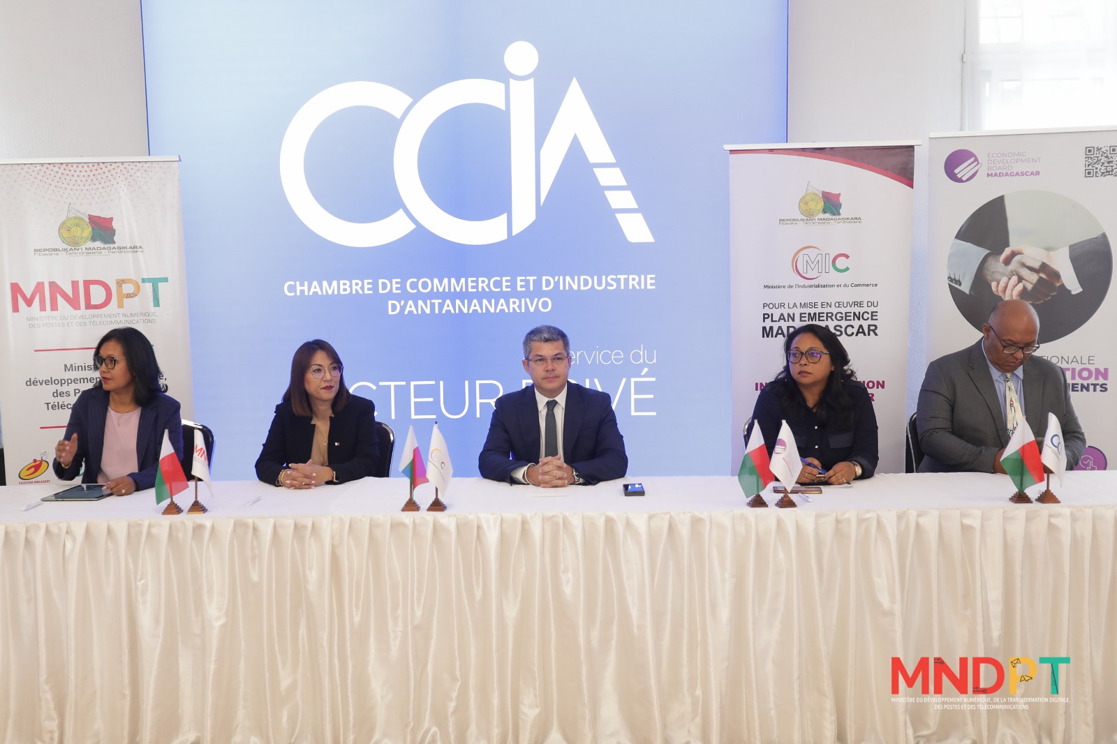 Signature d'une convention d’entente pour Choose Digital Madagascar