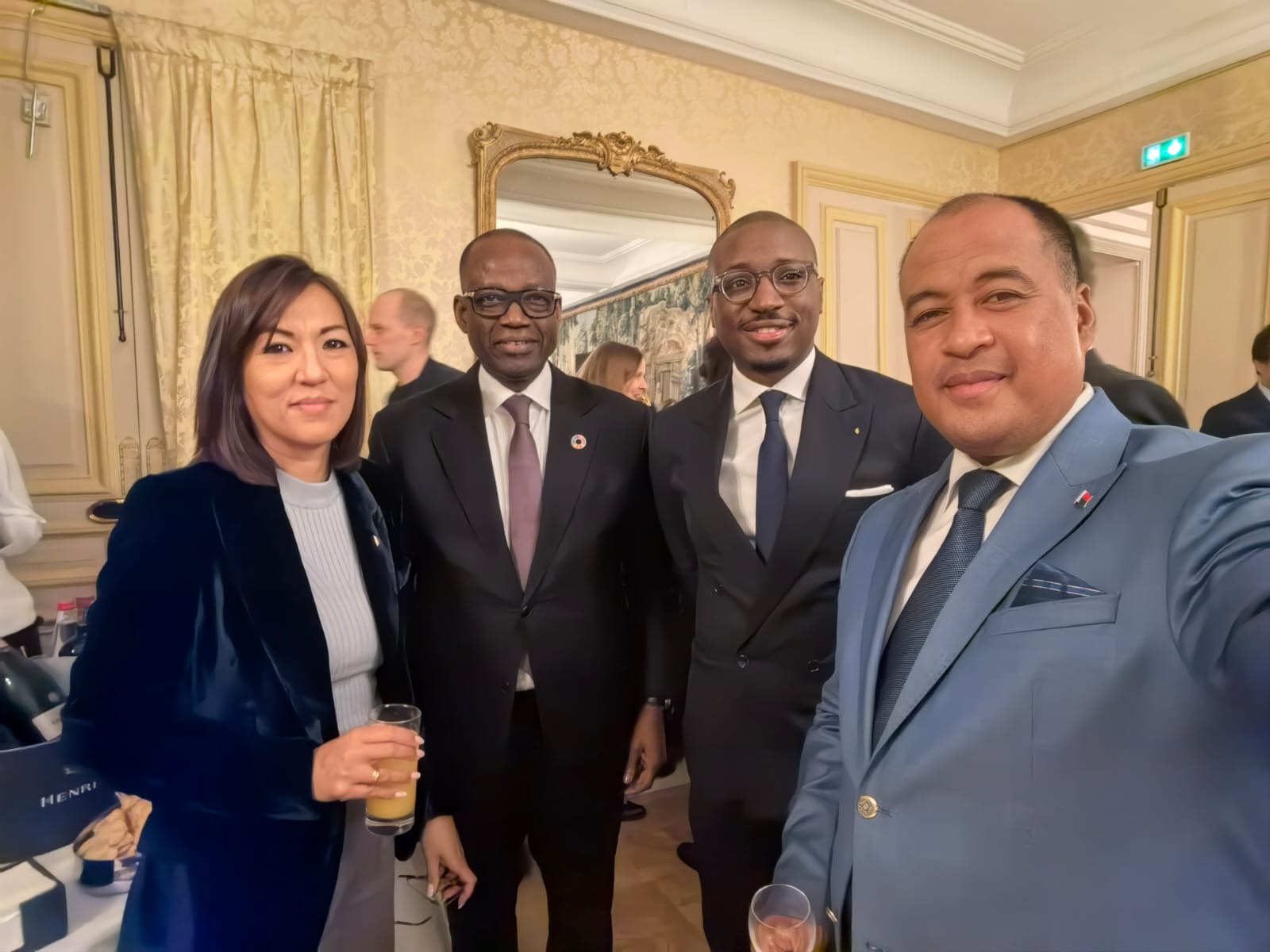 Fake news en Afrique : Madagascar présent aux débats lors d’un dîner de haut niveau